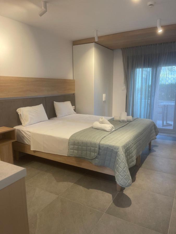 Asteras Hotel Sarti Exteriör bild