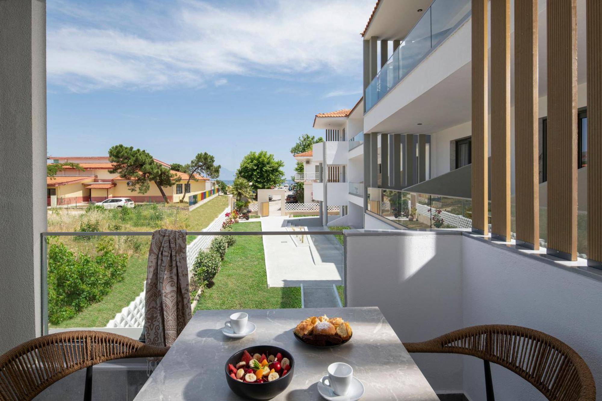 Asteras Hotel Sarti Exteriör bild